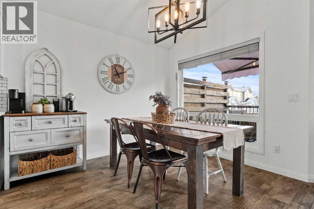 311 Mcleod Crescent, Diamond Valley, Alberta  T0L 2A0 - Photo 9 - A2281319