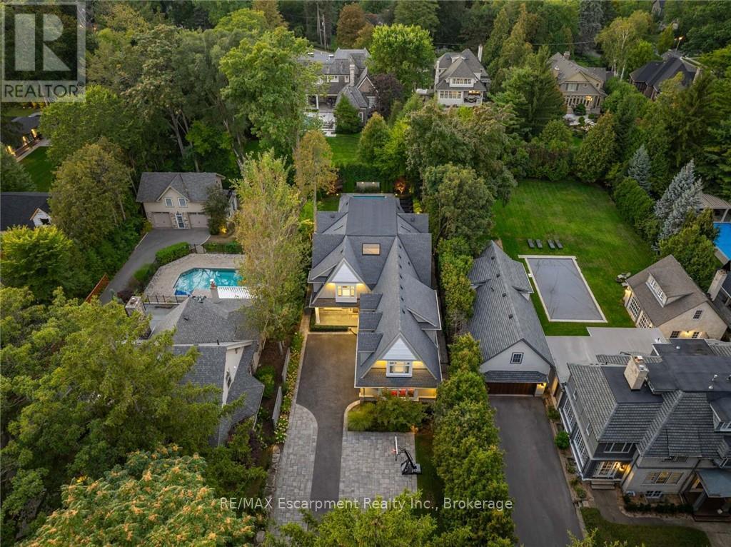 3087 Lakeshore Road, Burlington (Roseland), Ontario  L7N 1A3 - Photo 48 - W12768868