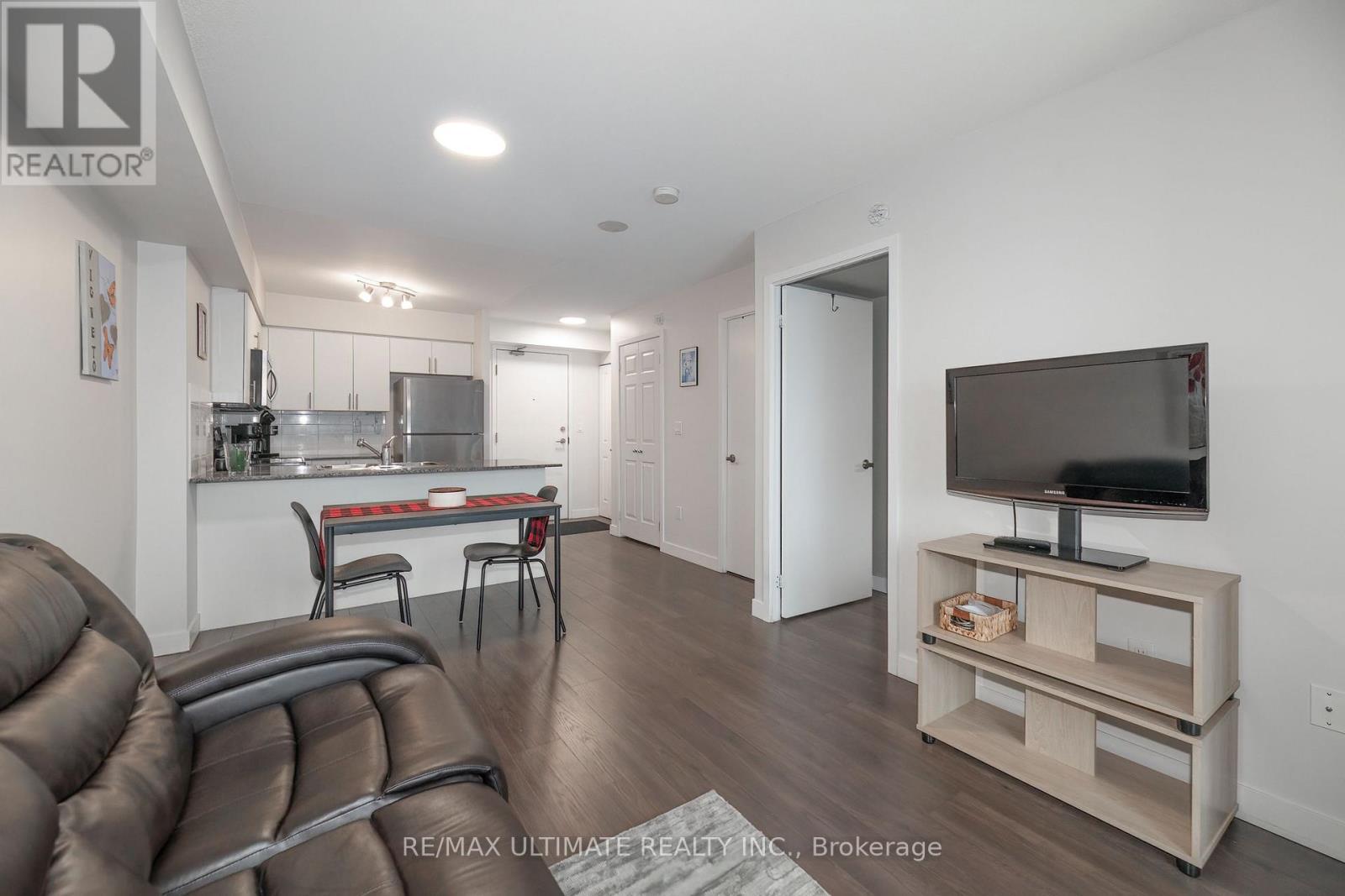 2308 - 1410 Dupont Street, Toronto, Ontario  M6H 2B1 - Photo 9 - W12707602