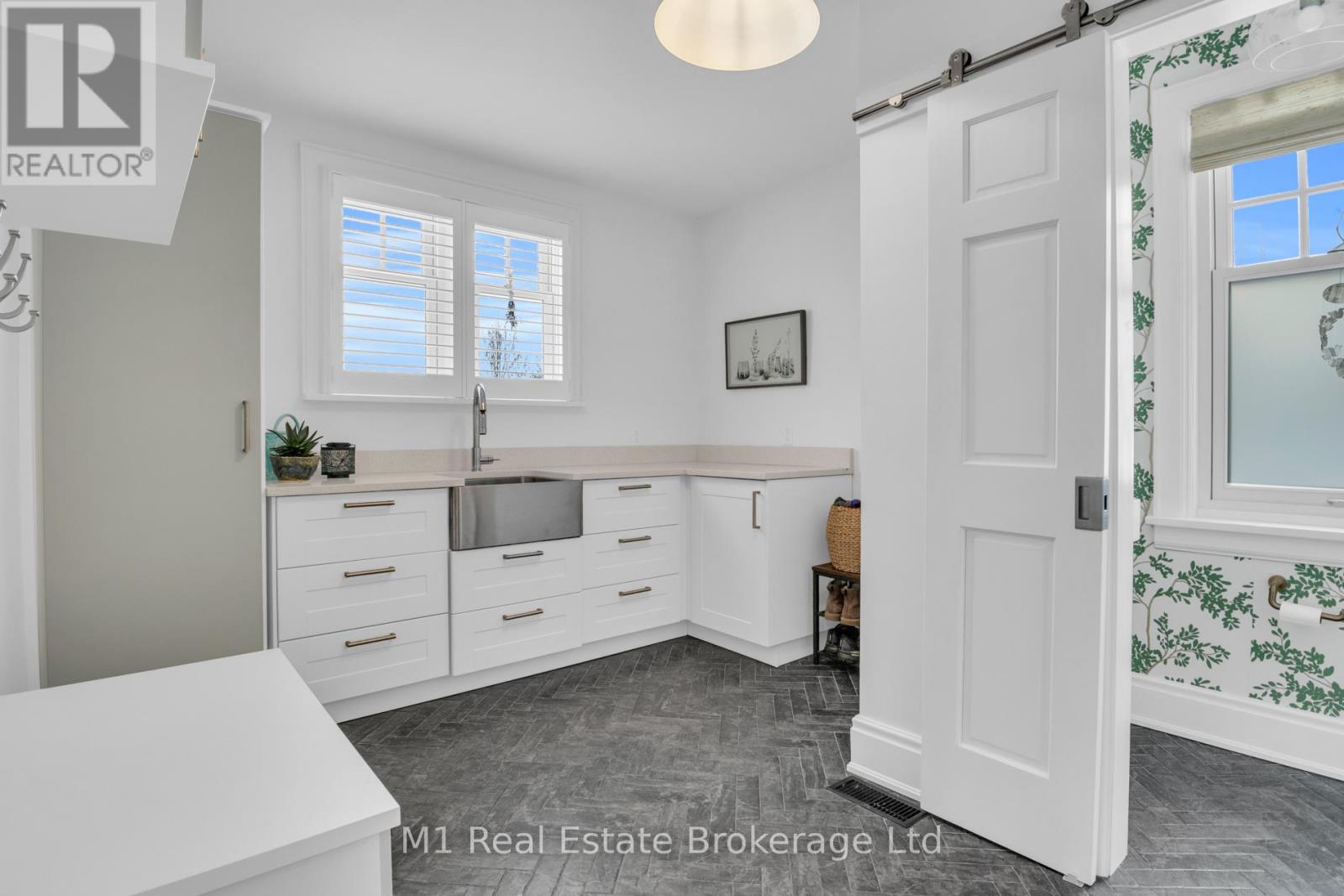 695 Tower Street S, Centre Wellington, Ontario  N1M 2R1 - Photo 15 - X12768886