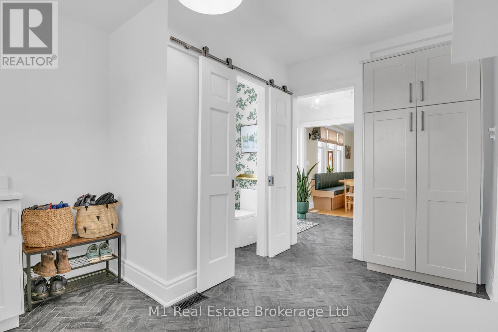 695 Tower Street S, Centre Wellington, Ontario  N1M 2R1 - Photo 17 - X12768886