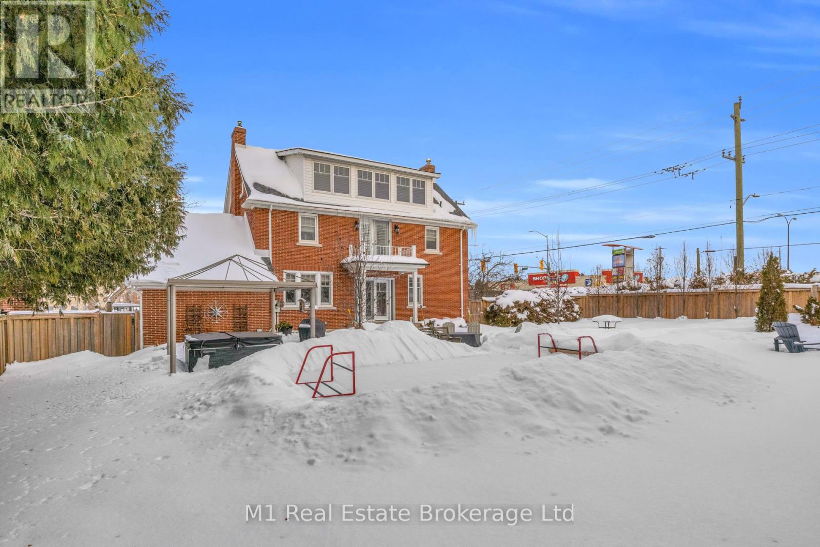 695 Tower Street S, Centre Wellington, Ontario  N1M 2R1 - Photo 46 - X12768886