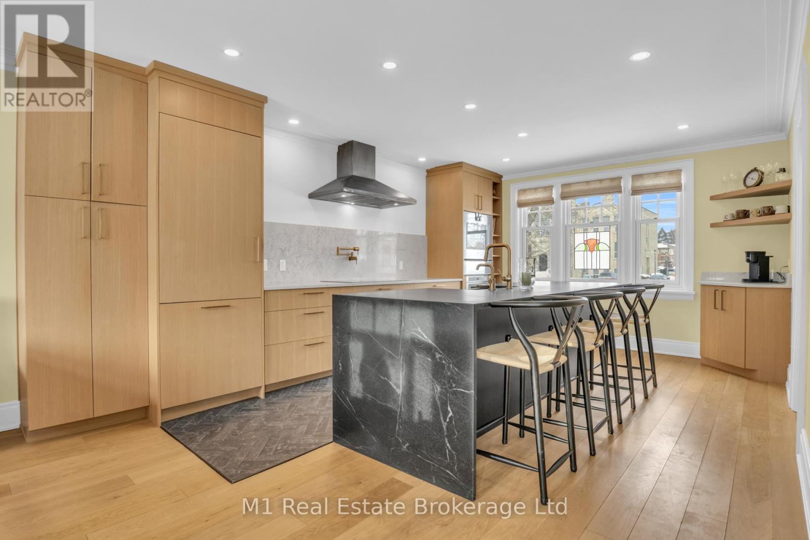 695 Tower Street S, Centre Wellington, Ontario  N1M 2R1 - Photo 6 - X12768886