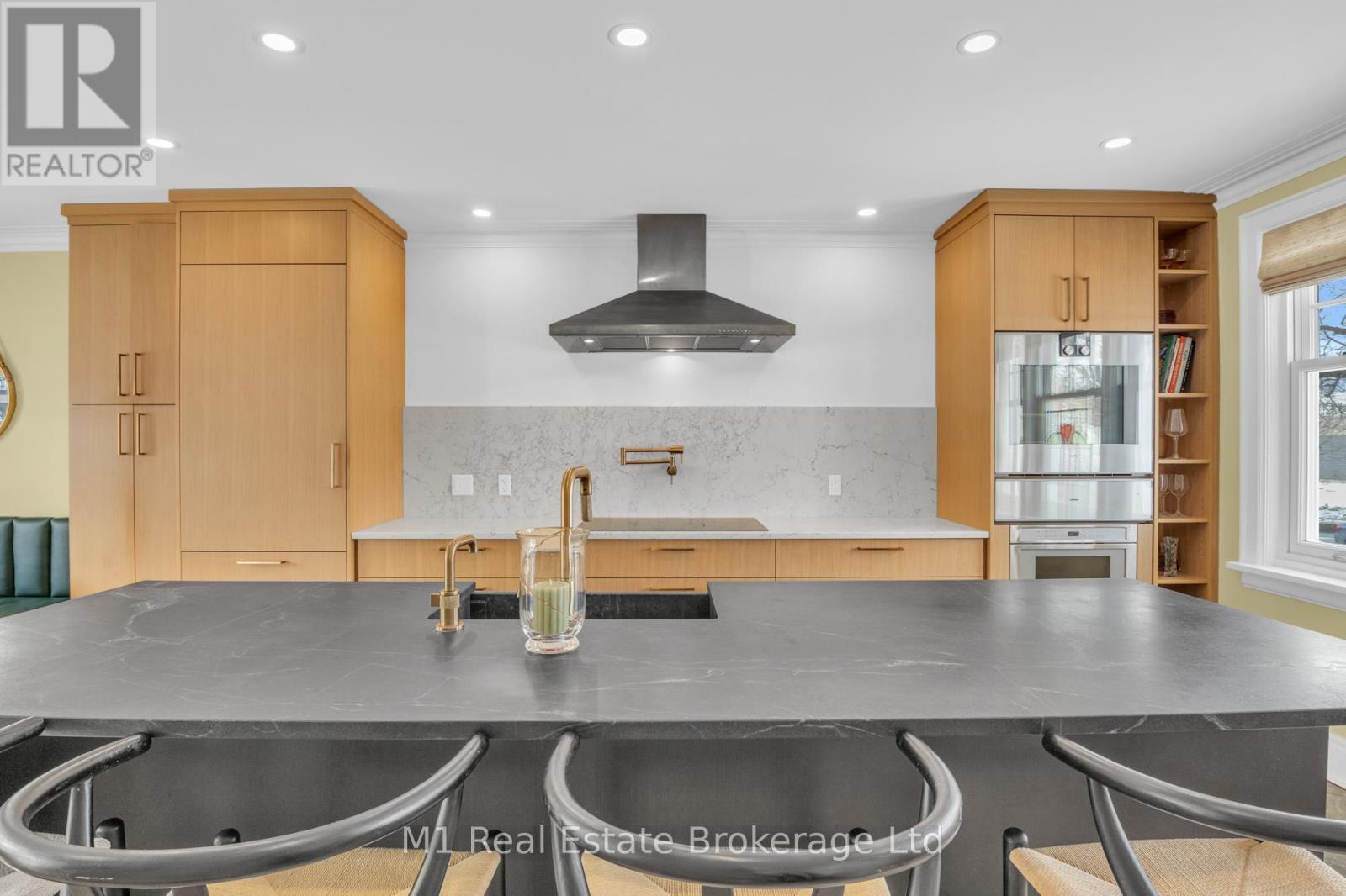 695 Tower Street S, Centre Wellington, Ontario  N1M 2R1 - Photo 8 - X12768886