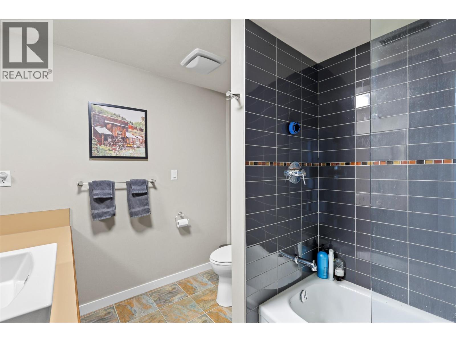 328 Whiteshield Crescent, Kamloops, British Columbia  V2E 1G3 - Photo 20 - 10370769