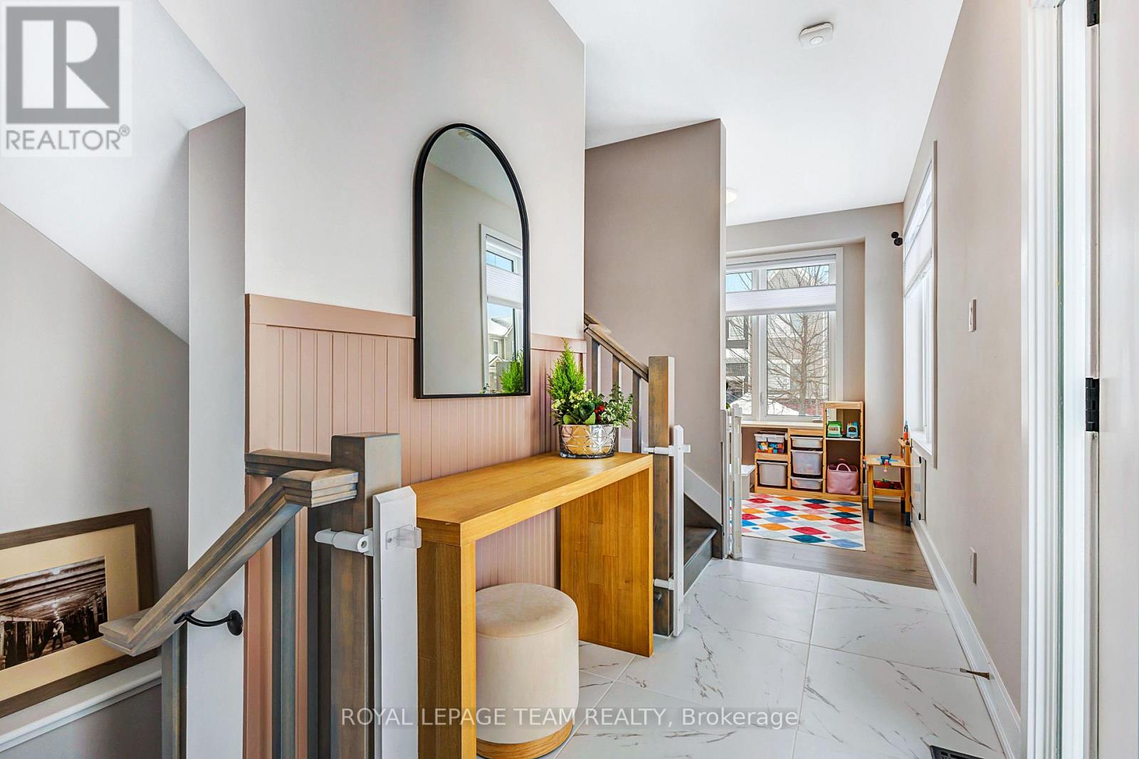 21 Coppermine Street, Ottawa, Ontario  K2J 6P5 - Photo 4 - X12768872