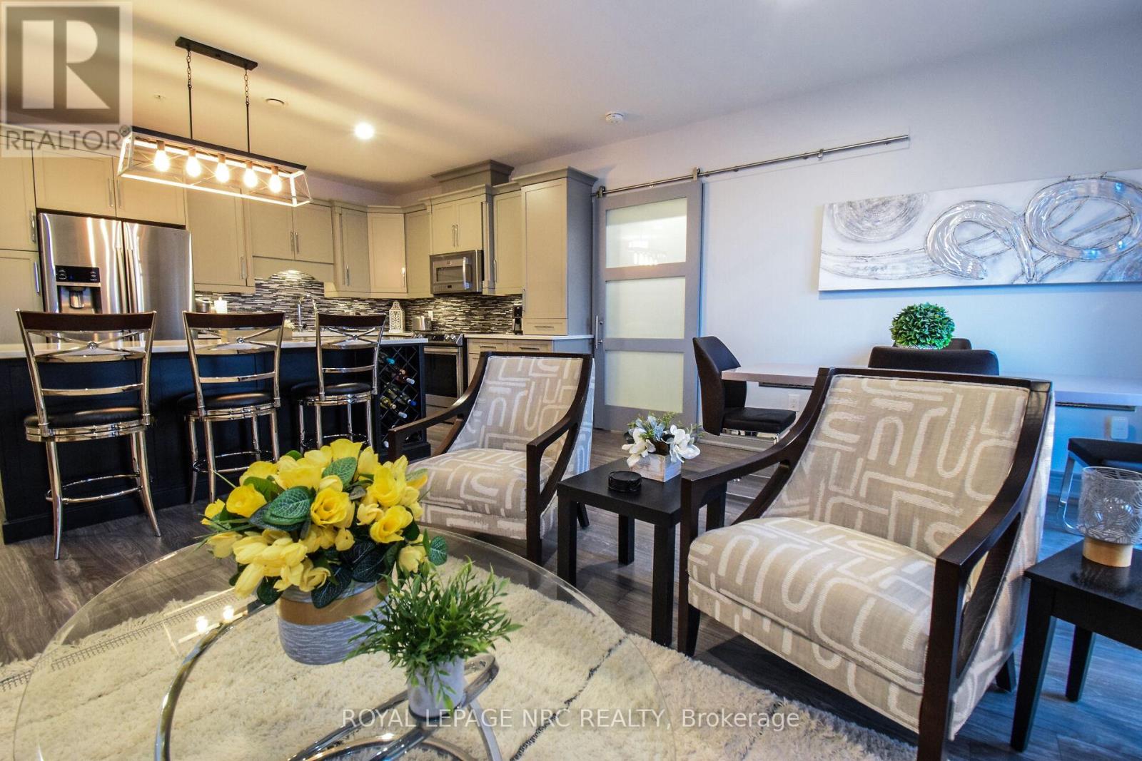 305 - 379 Scott Street, St. Catharines, Ontario  L2M 3W2 - Photo 16 - X12768864