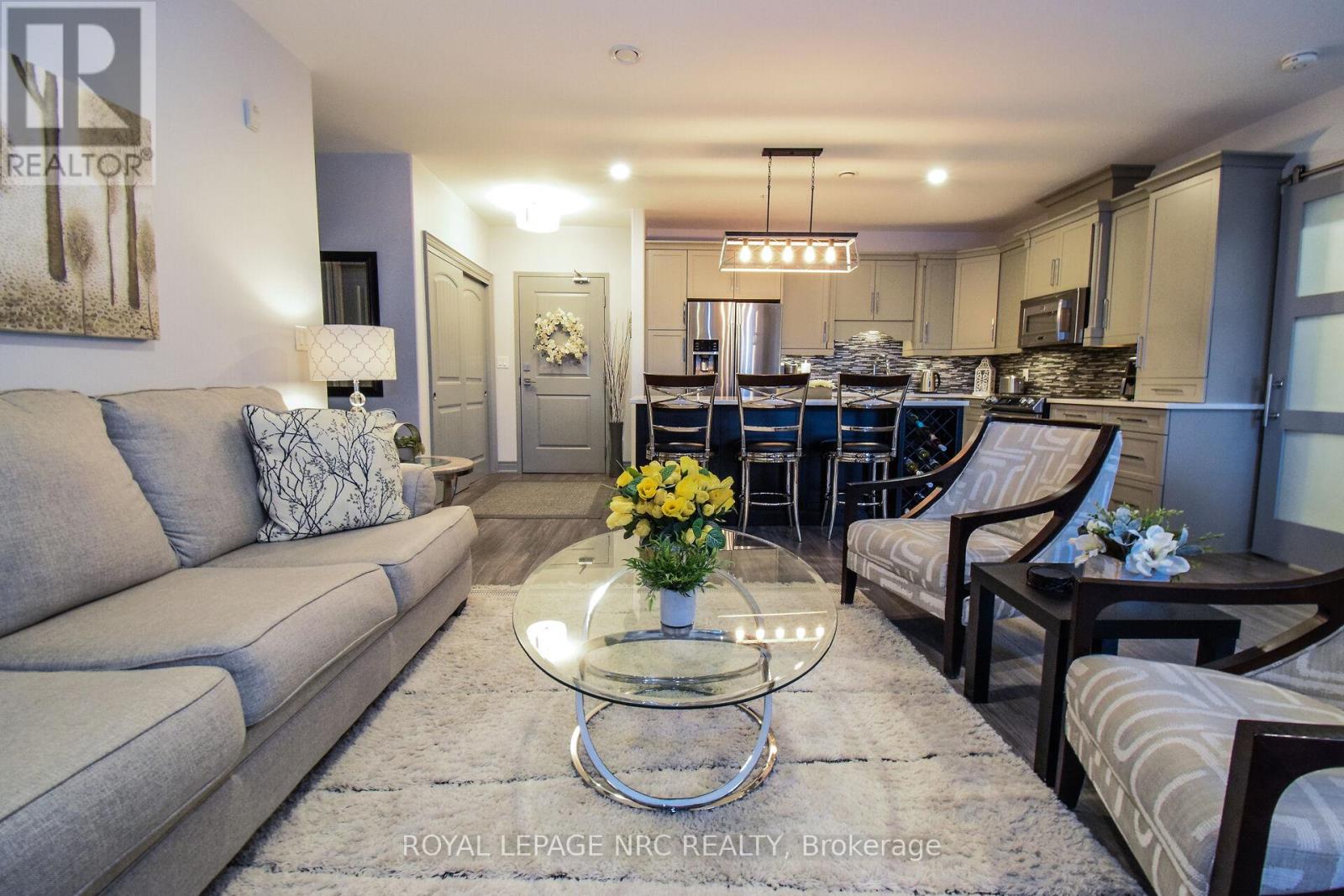 305 - 379 Scott Street, St. Catharines, Ontario  L2M 3W2 - Photo 17 - X12768864