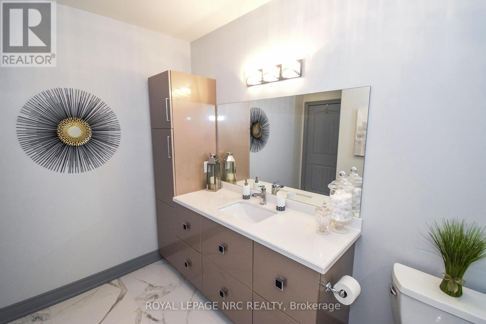 305 - 379 Scott Street, St. Catharines, Ontario  L2M 3W2 - Photo 31 - X12768864