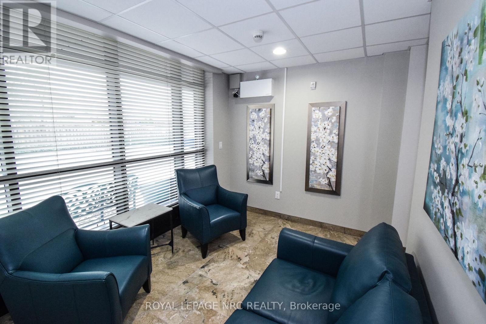 305 - 379 Scott Street, St. Catharines, Ontario  L2M 3W2 - Photo 47 - X12768864