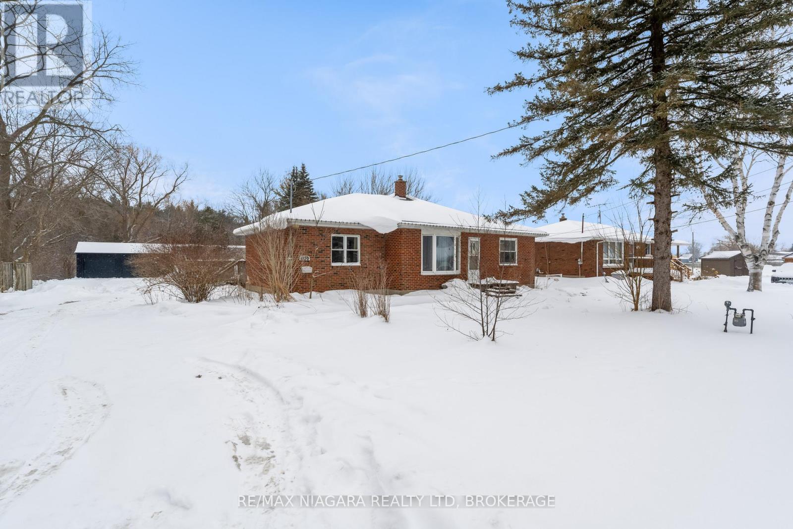 1170 Broad Street E, Haldimand, Ontario  N1A 3C4 - Photo 1 - X12768874