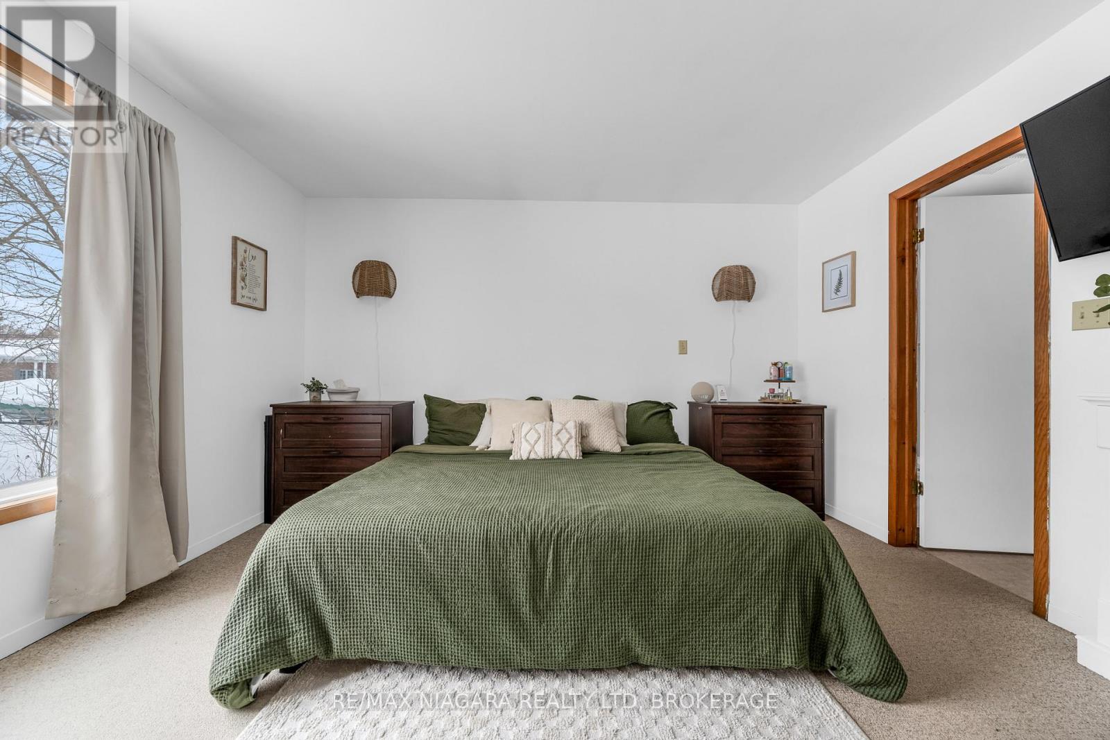 1170 Broad Street E, Haldimand (Dunnville), Ontario  N1A 3C4 - Photo 18 - X12768874