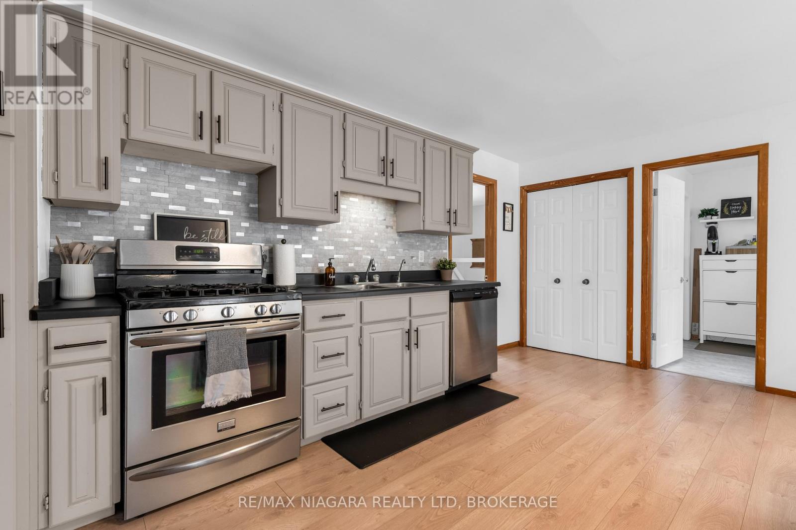 1170 Broad Street E, Haldimand, Ontario  N1A 3C4 - Photo 5 - X12768874