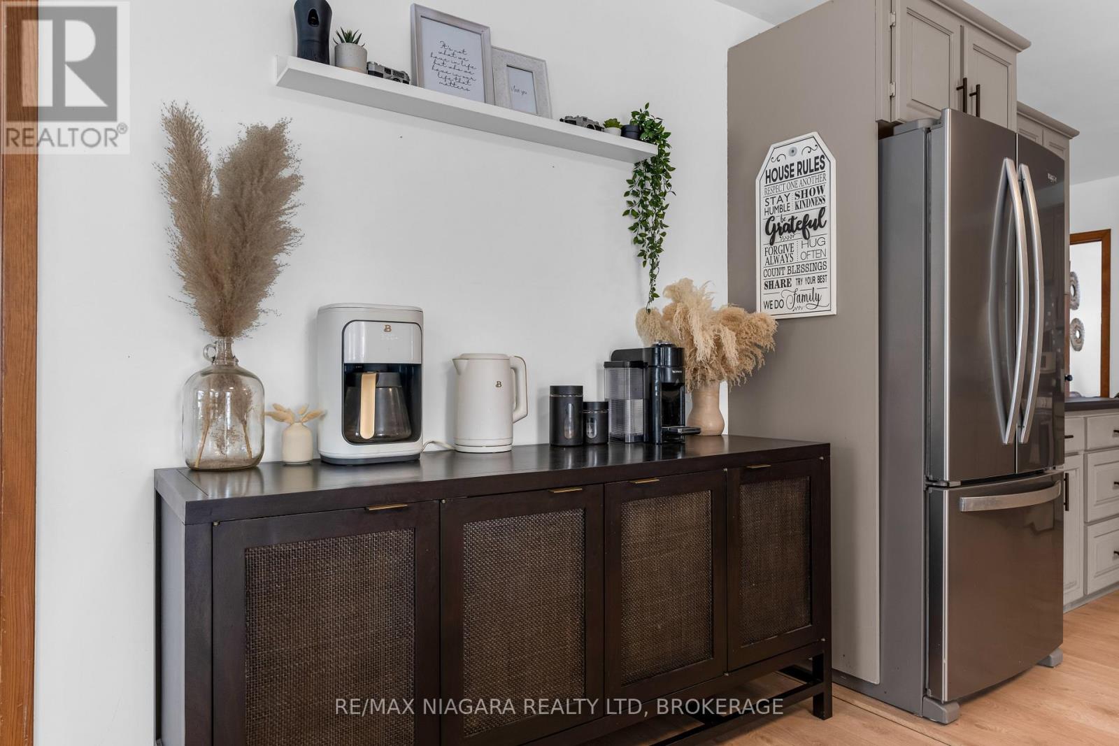 1170 Broad Street E, Haldimand, Ontario  N1A 3C4 - Photo 8 - X12768874