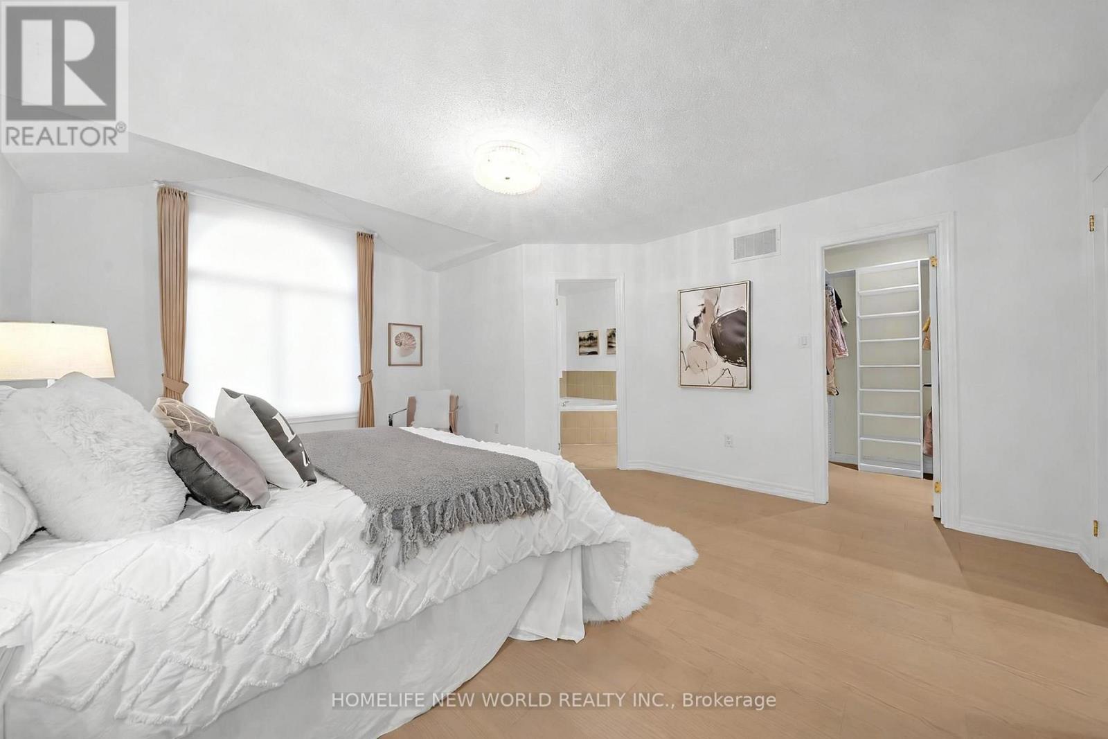 31 Cherry Bush Road, Vaughan (Patterson), Ontario  L6A 0R9 - Photo 13 - N12764748