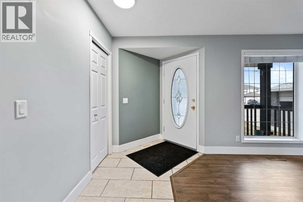 86 Coral Springs Close Ne, Calgary, Alberta  T3J 3S4 - Photo 4 - A2277845