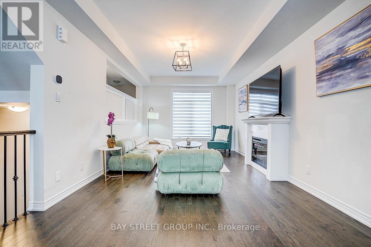 19 Morrison Crescent, Whitby, Ontario  L1P 1V4 - Photo 22 - E12768890