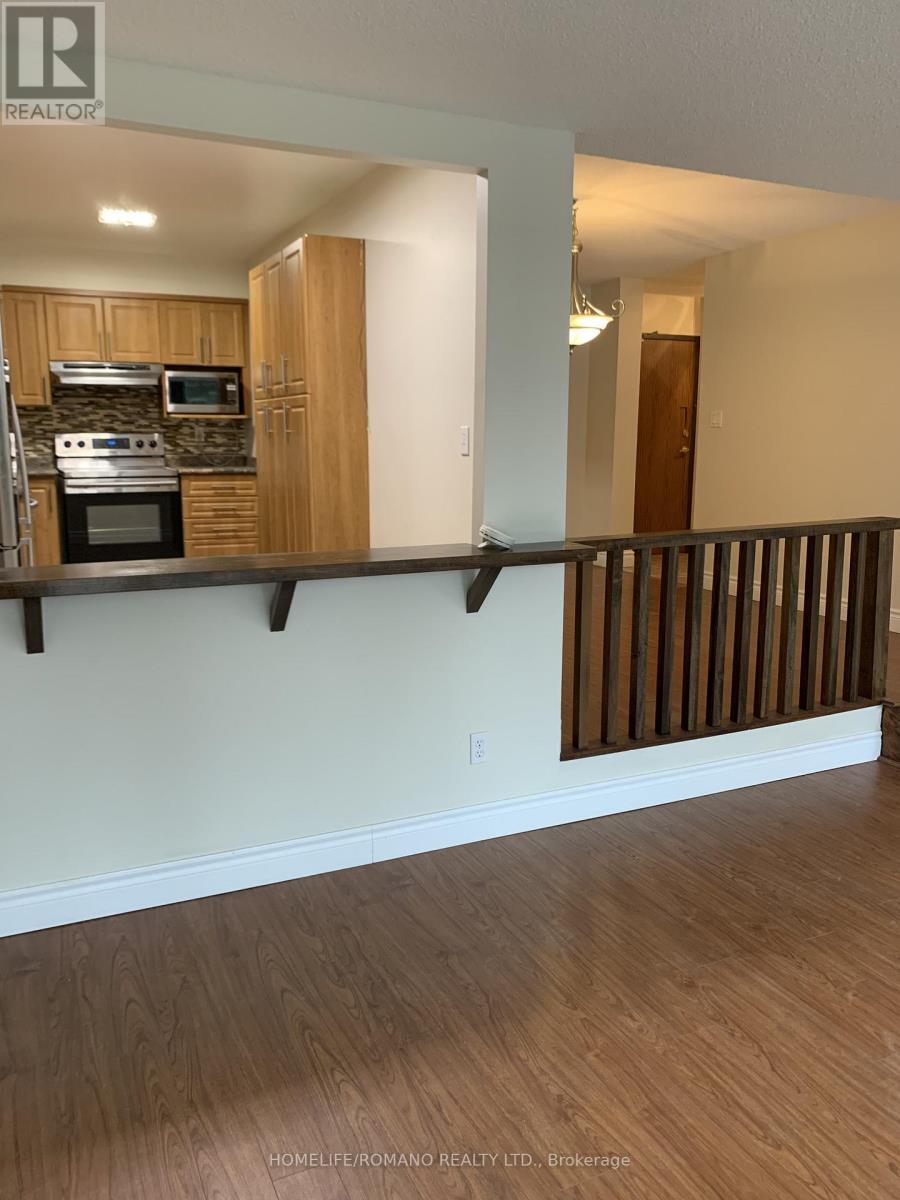 102 - 50 Baif Boulevard, Richmond Hill, Ontario  L4C 5L1 - Photo 6 - N12762806