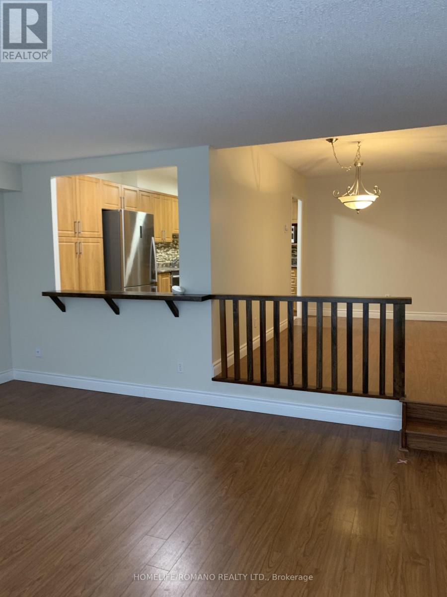 102 - 50 Baif Boulevard, Richmond Hill, Ontario  L4C 5L1 - Photo 5 - N12762806