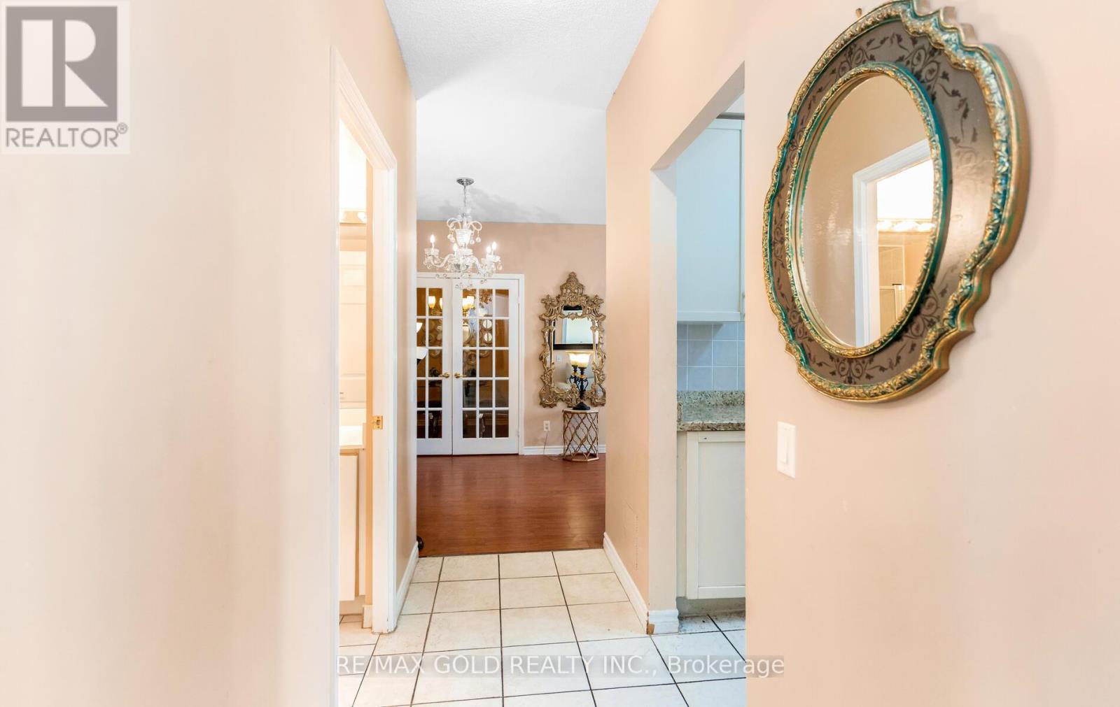 224 - 25 Kingsbridge Grdn Circle, Mississauga, Ontario  L5R 4B1 - Photo 9 - W12768866