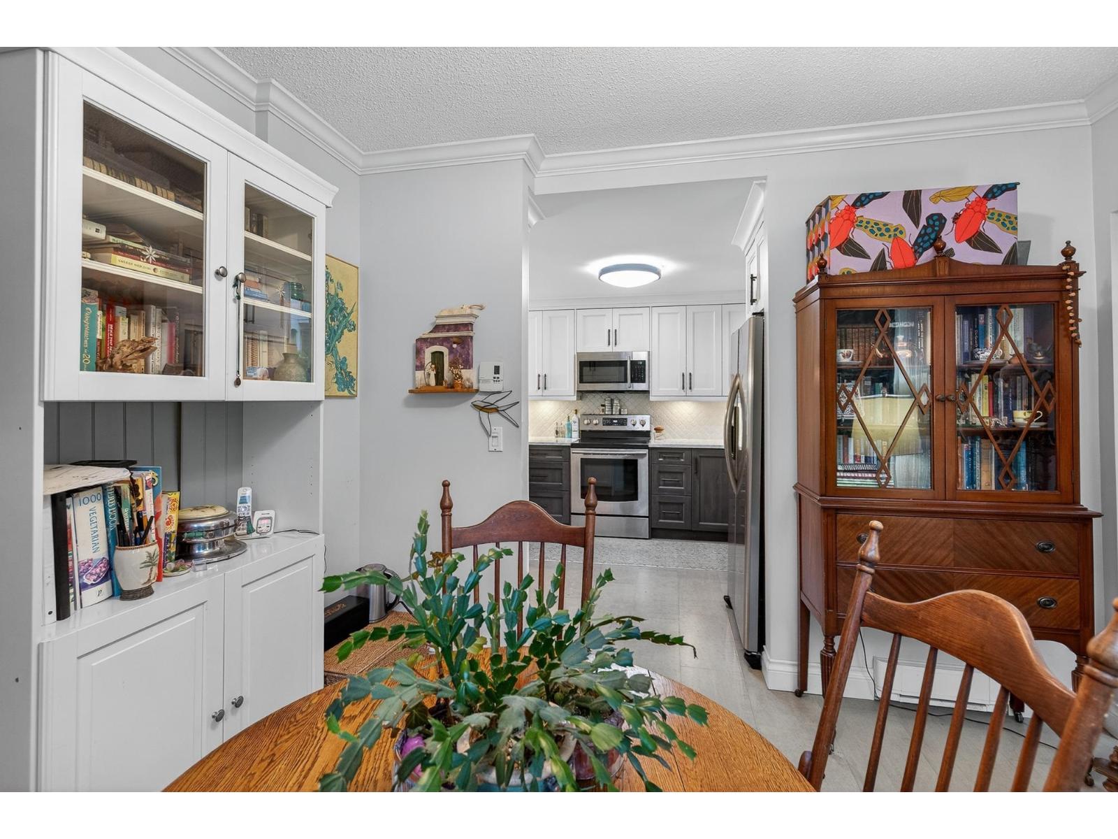 109 1785 Martin Drive, Surrey, British Columbia  V4A 9T5 - Photo 13 - R3085188