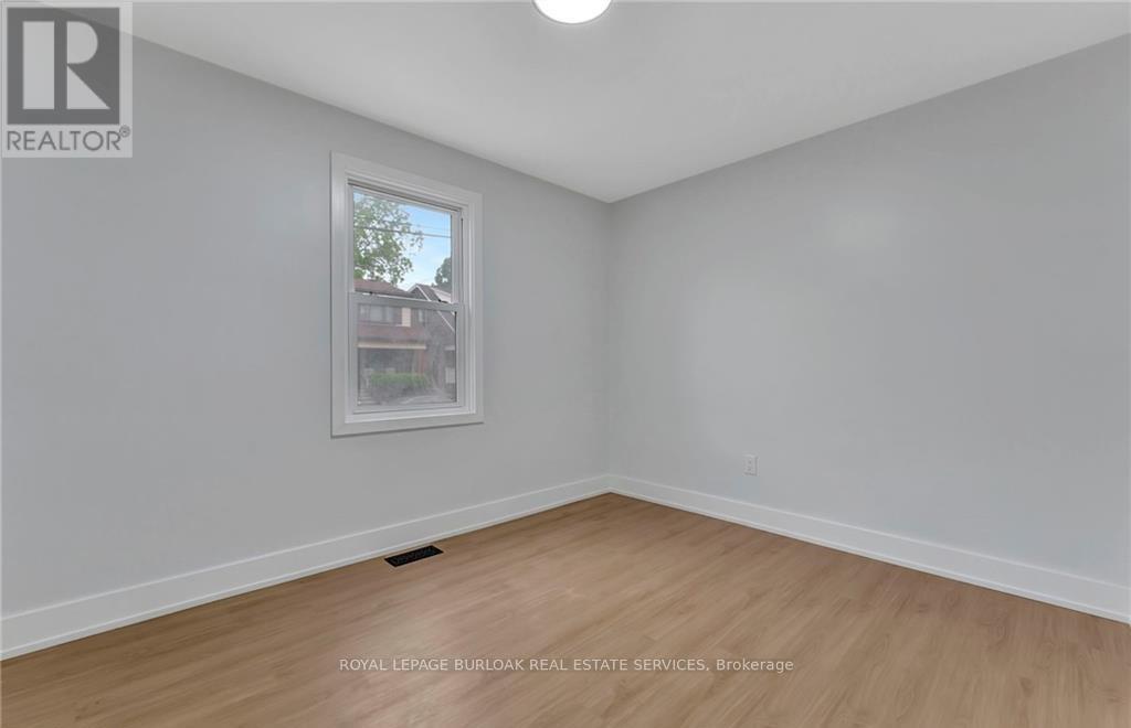 Upper - 47 Macdonald Avenue, Hamilton, Ontario  L8P 4N8 - Photo 13 - X12768882