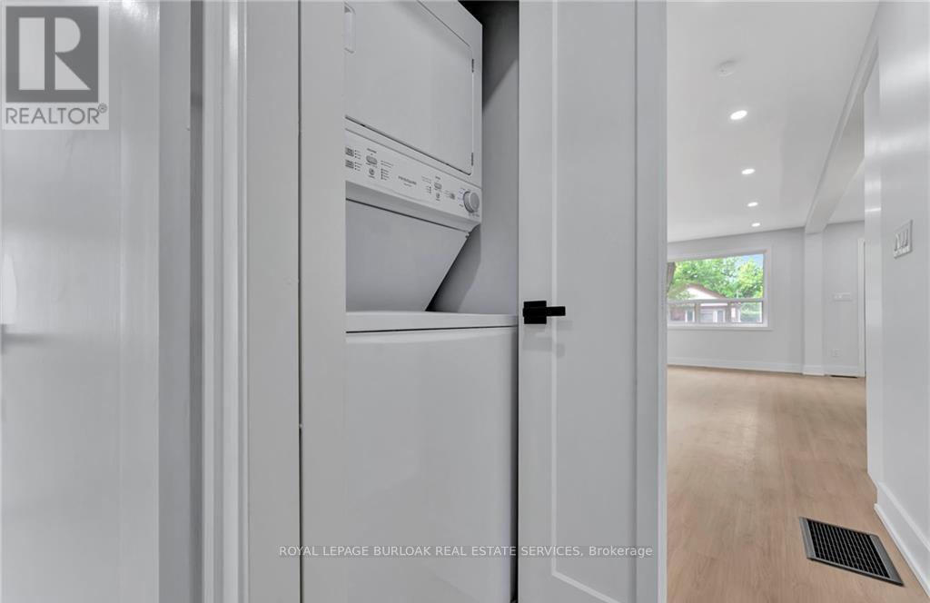 Upper - 47 Macdonald Avenue, Hamilton, Ontario  L8P 4N8 - Photo 16 - X12768882