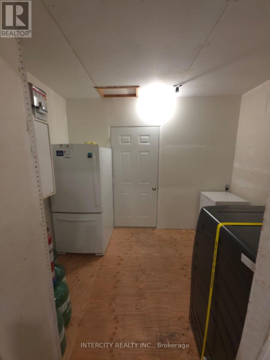 510 Cork Street, Wellington North, Ontario  N0G 2L3 - Photo 12 - X12768896