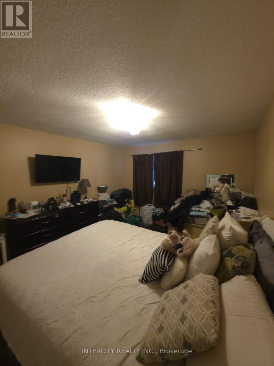 510 Cork Street, Wellington North, Ontario  N0G 2L3 - Photo 14 - X12768896