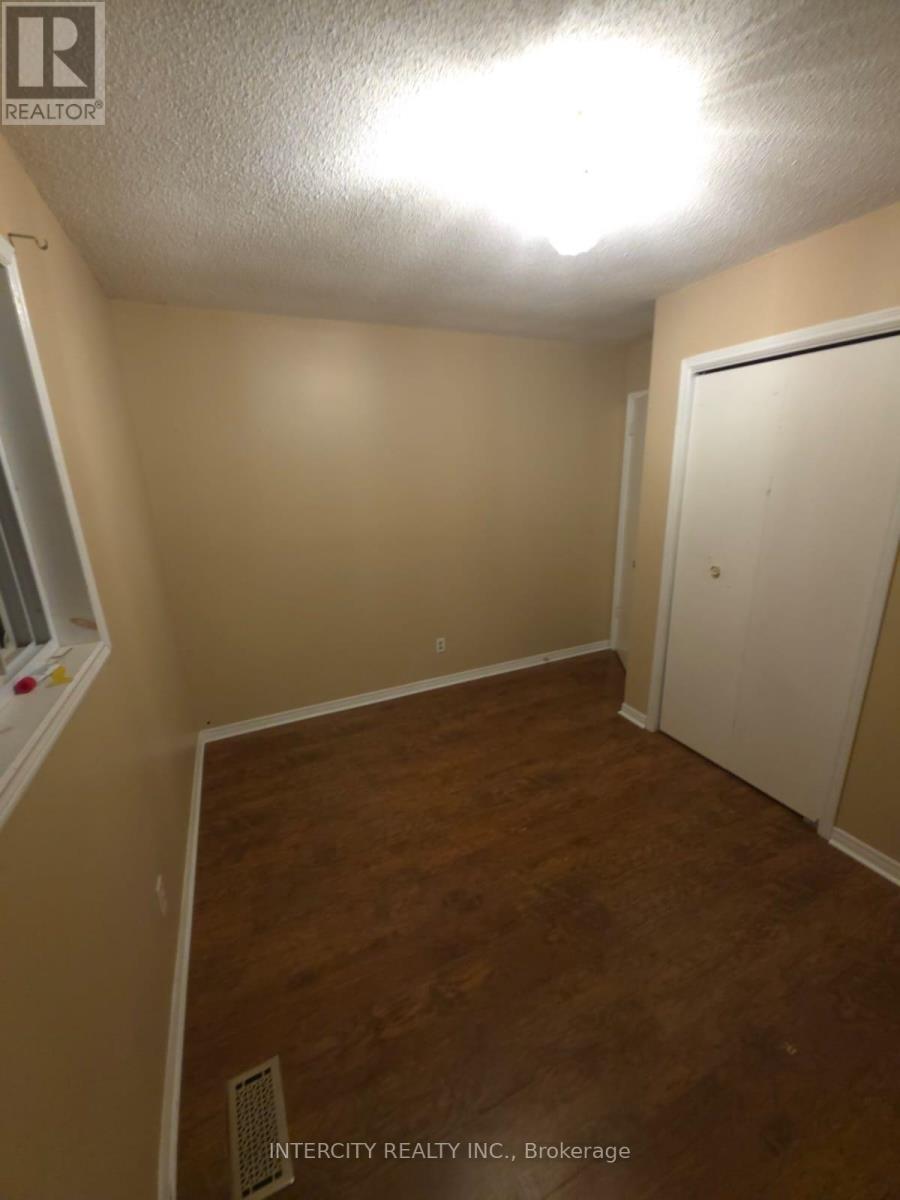 510 Cork Street, Wellington North, Ontario  N0G 2L3 - Photo 19 - X12768896