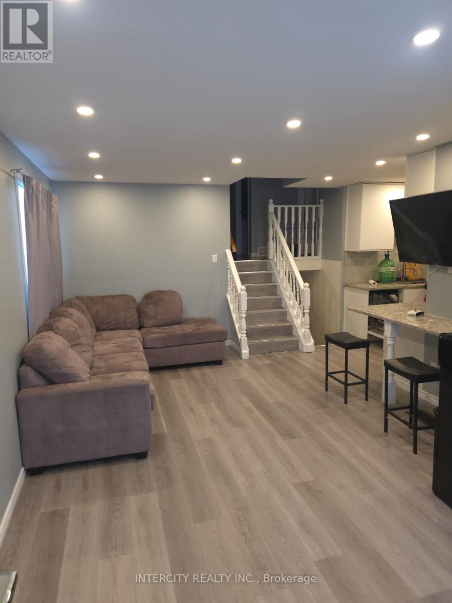 510 Cork Street, Wellington North, Ontario  N0G 2L3 - Photo 4 - X12768896