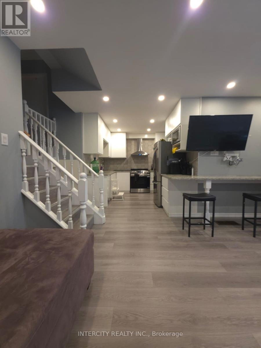 510 Cork Street, Wellington North, Ontario  N0G 2L3 - Photo 6 - X12768896