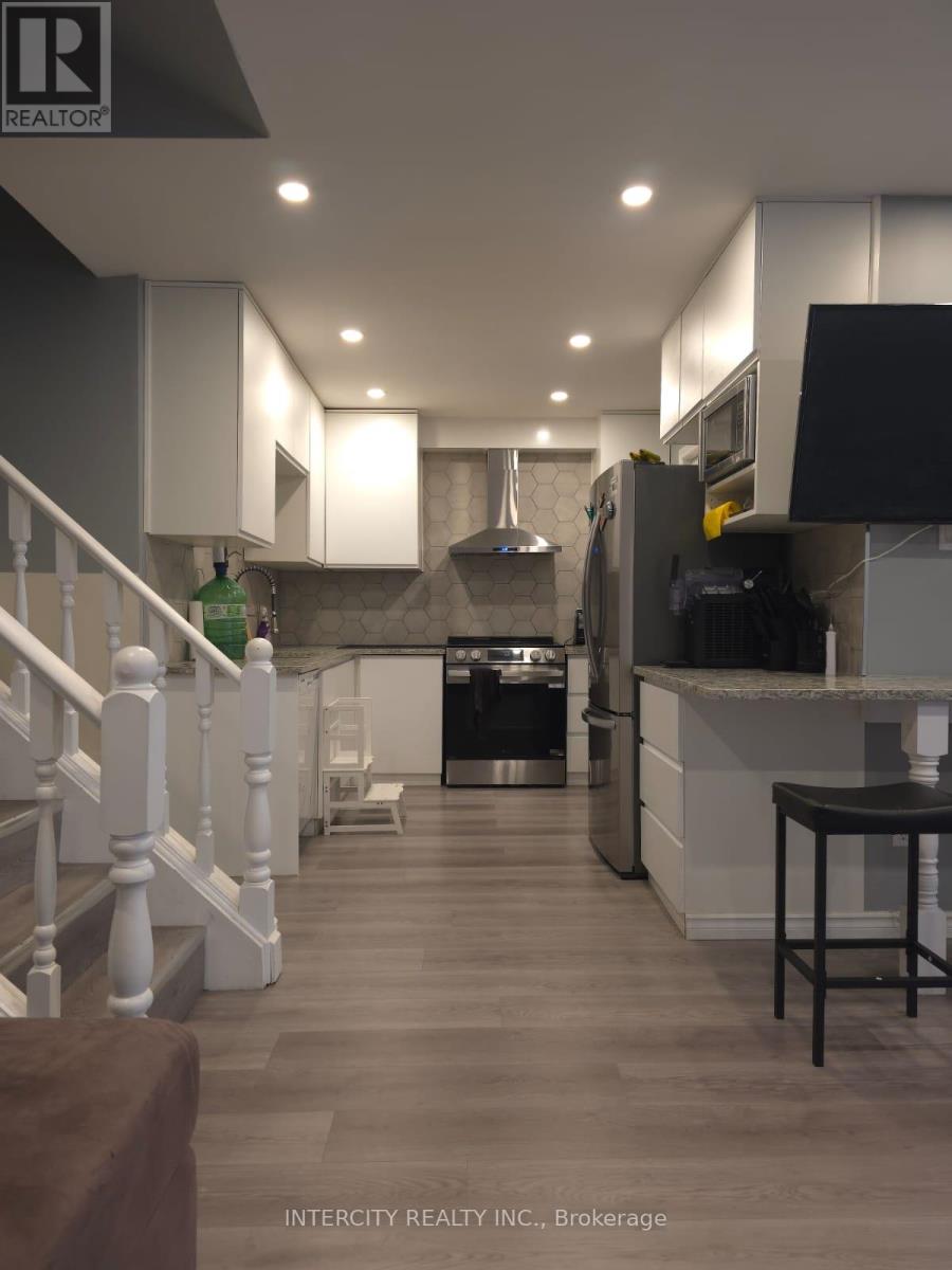 510 Cork Street, Wellington North, Ontario  N0G 2L3 - Photo 9 - X12768896