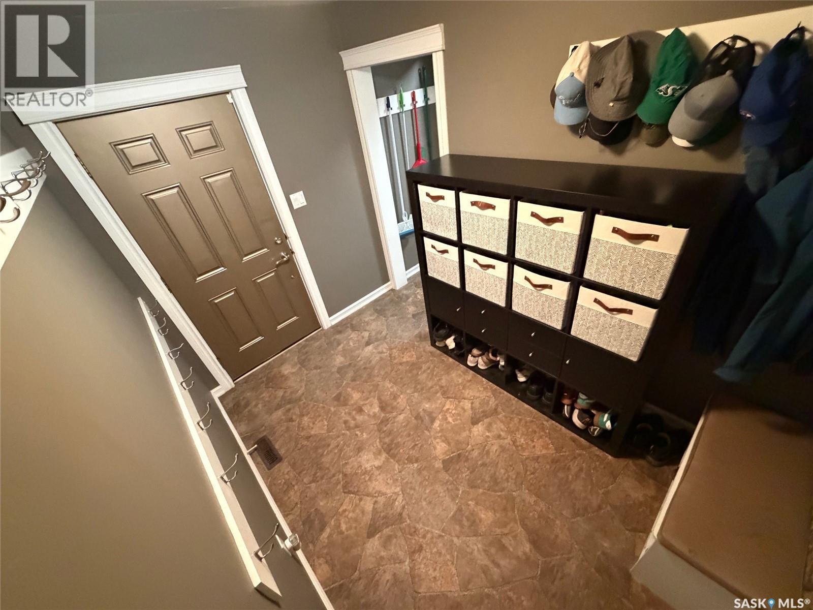 501 Silver Place, Hudson Bay, Saskatchewan  S0E 0Y0 - Photo 11 - SK027952