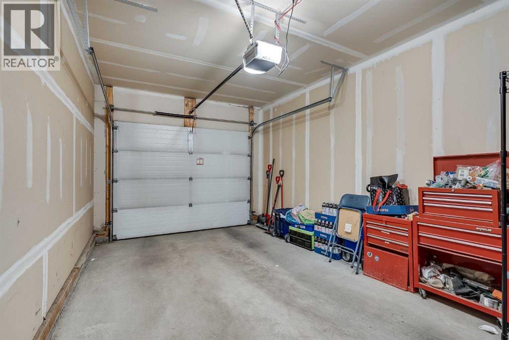 384 Copperpond Landing Se, Calgary, Alberta  T2Z 1G6 - Photo 27 - A2272564