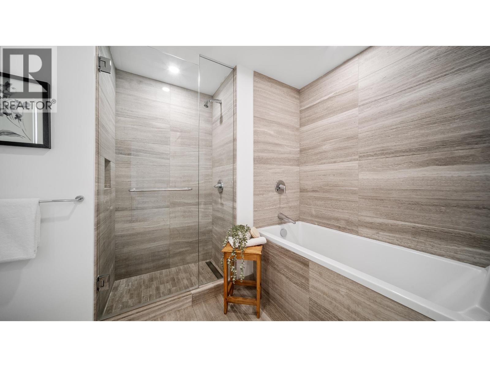 1501 1480 Howe Street, Vancouver, British Columbia  V6Z 0G5 - Photo 15 - R3085743