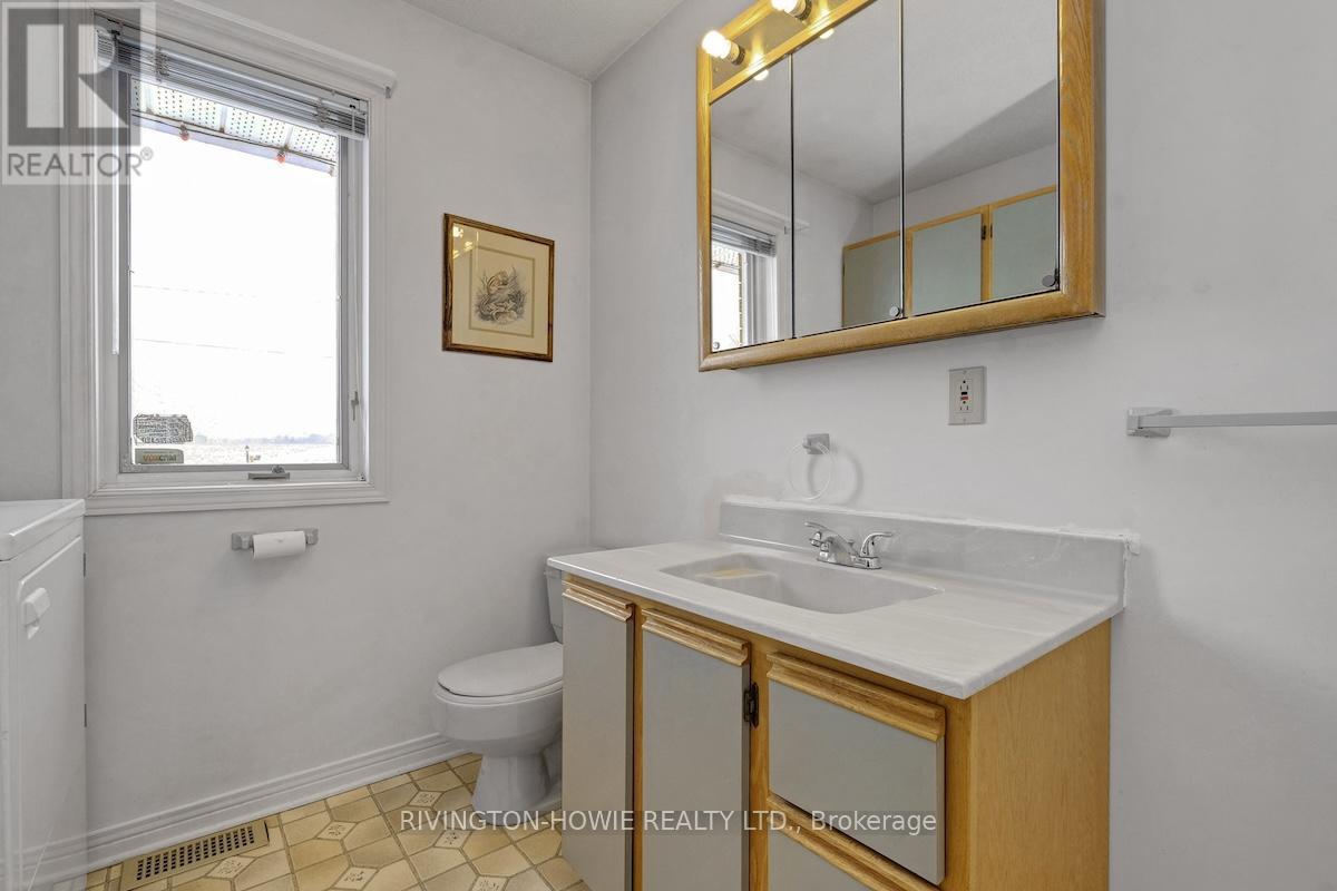 594 Old Coach Road, Ottawa, Ontario  K0A 1L0 - Photo 33 - X12768904