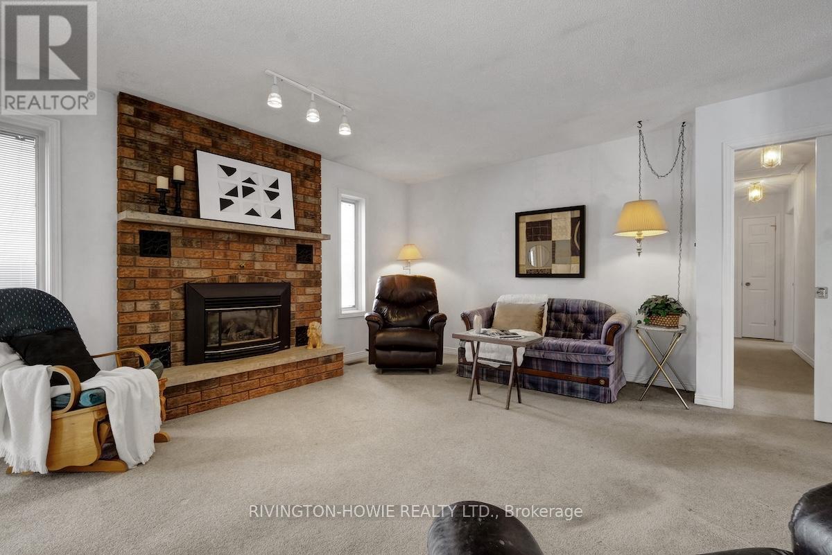 594 Old Coach Road, Ottawa, Ontario  K0A 1L0 - Photo 9 - X12768904