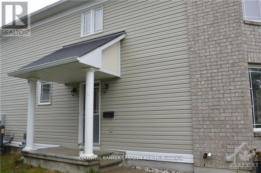 252 Moss Grove Street, Ottawa, Ontario  K2J 0B2 - Photo 2 - X12768910