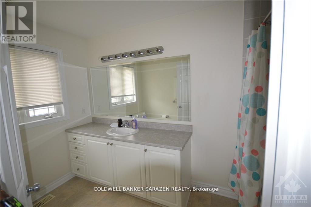 252 Moss Grove Street, Ottawa, Ontario  K2J 0B2 - Photo 8 - X12768910