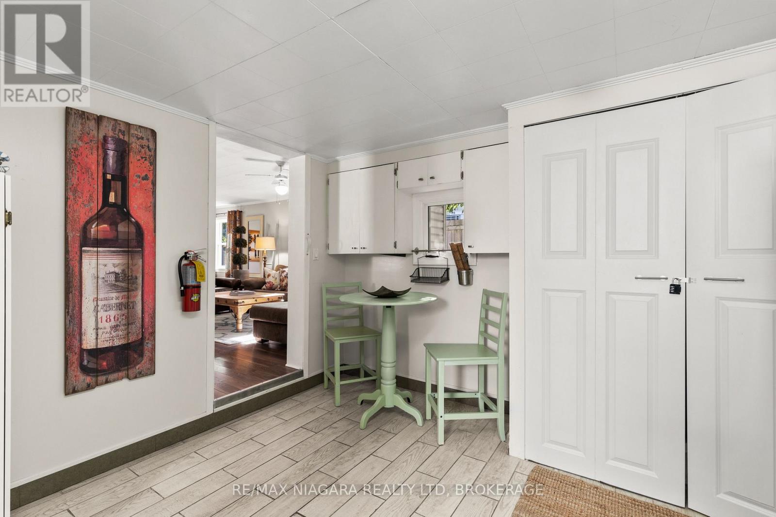 118 Lockhart Street, Niagara-On-The-Lake (Town), Ontario  L0S 1J0 - Photo 18 - X12768932