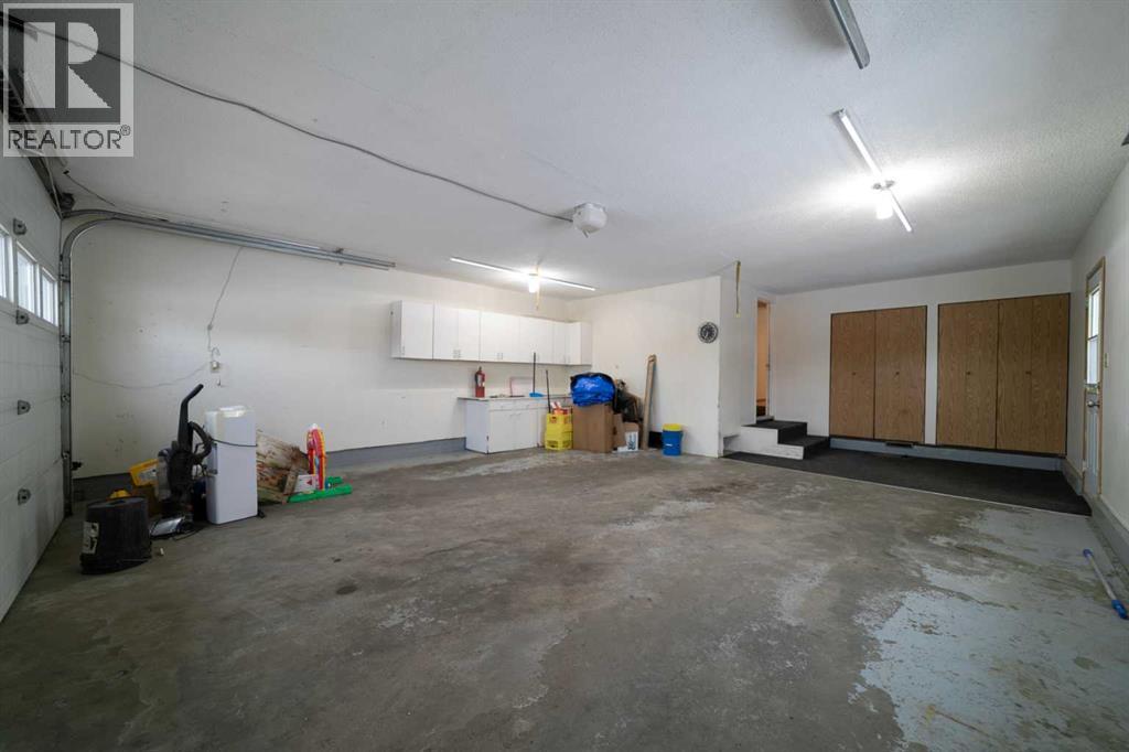 5002 49 Street, Sedgewick, Alberta  T0B 4C0 - Photo 8 - A2281718