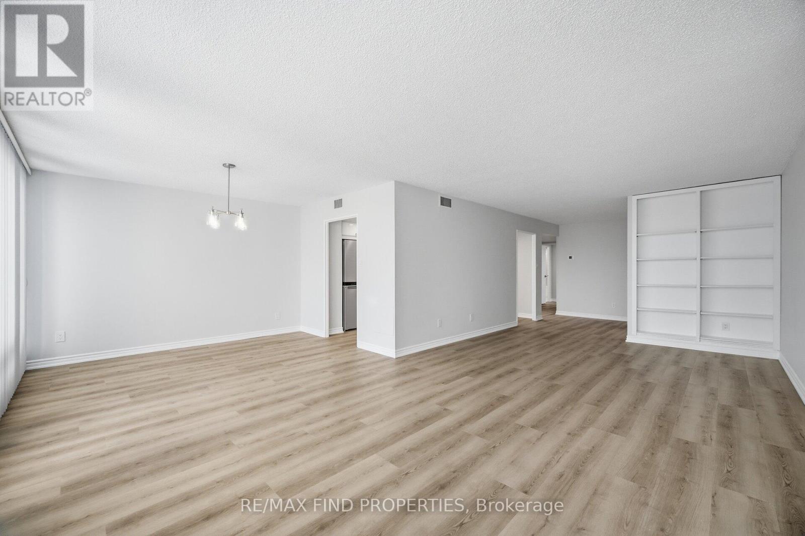 1702 - 30 Wellington Street E, Toronto, Ontario  M5E 1S3 - Photo 19 - C12768908