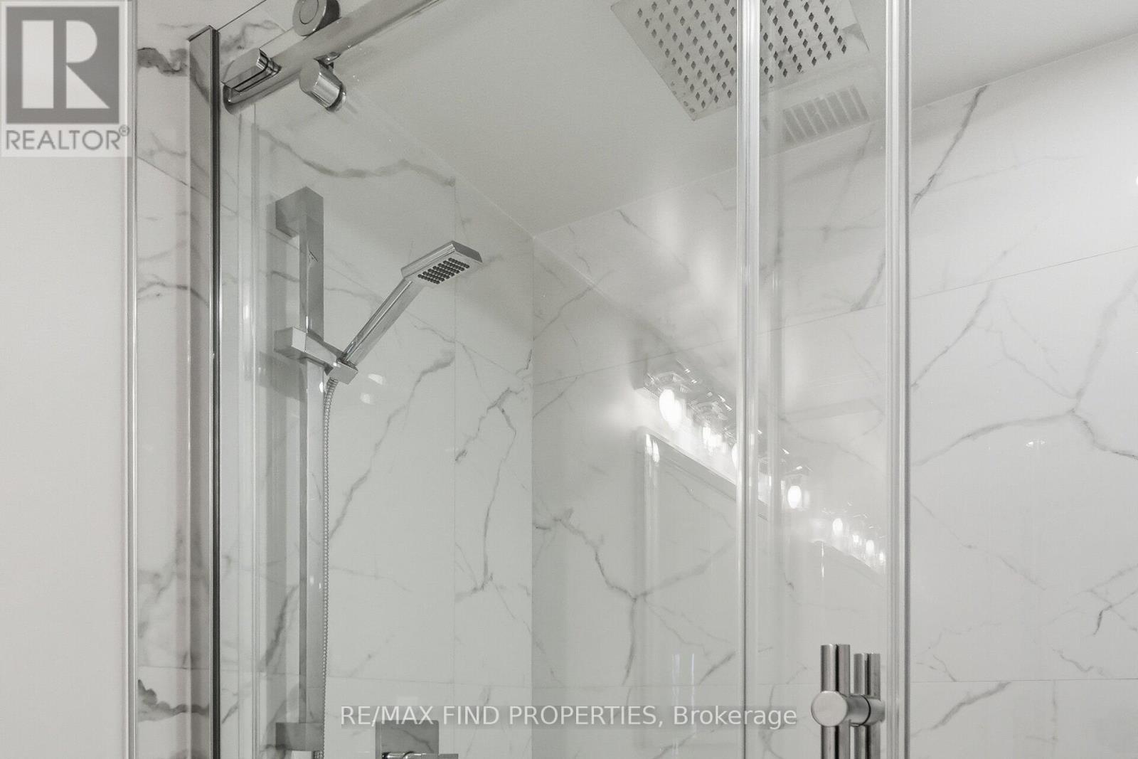 1702 - 30 Wellington Street E, Toronto, Ontario  M5E 1S3 - Photo 29 - C12768908