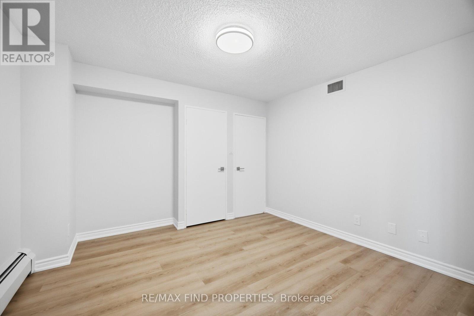 1702 - 30 Wellington Street E, Toronto, Ontario  M5E 1S3 - Photo 34 - C12768908