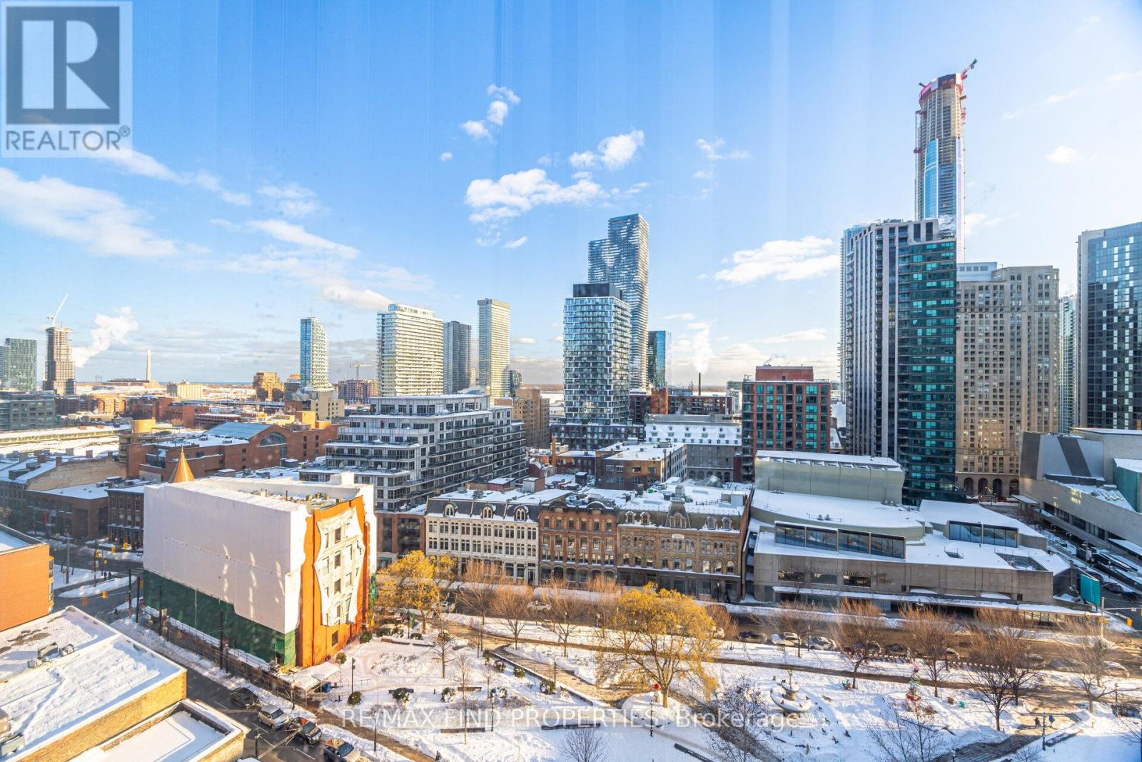 1702 - 30 Wellington Street E, Toronto, Ontario  M5E 1S3 - Photo 38 - C12768908