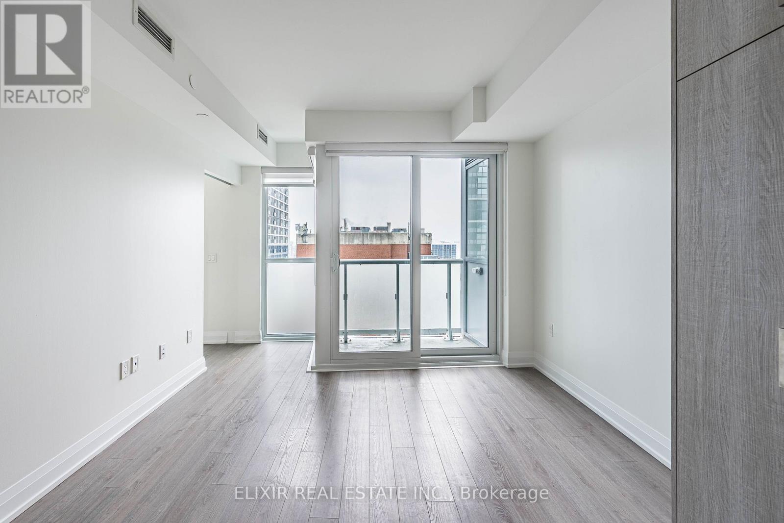 1610 - 77 Mutual Street, Toronto, Ontario  M5B 0B9 - Photo 12 - C12768948