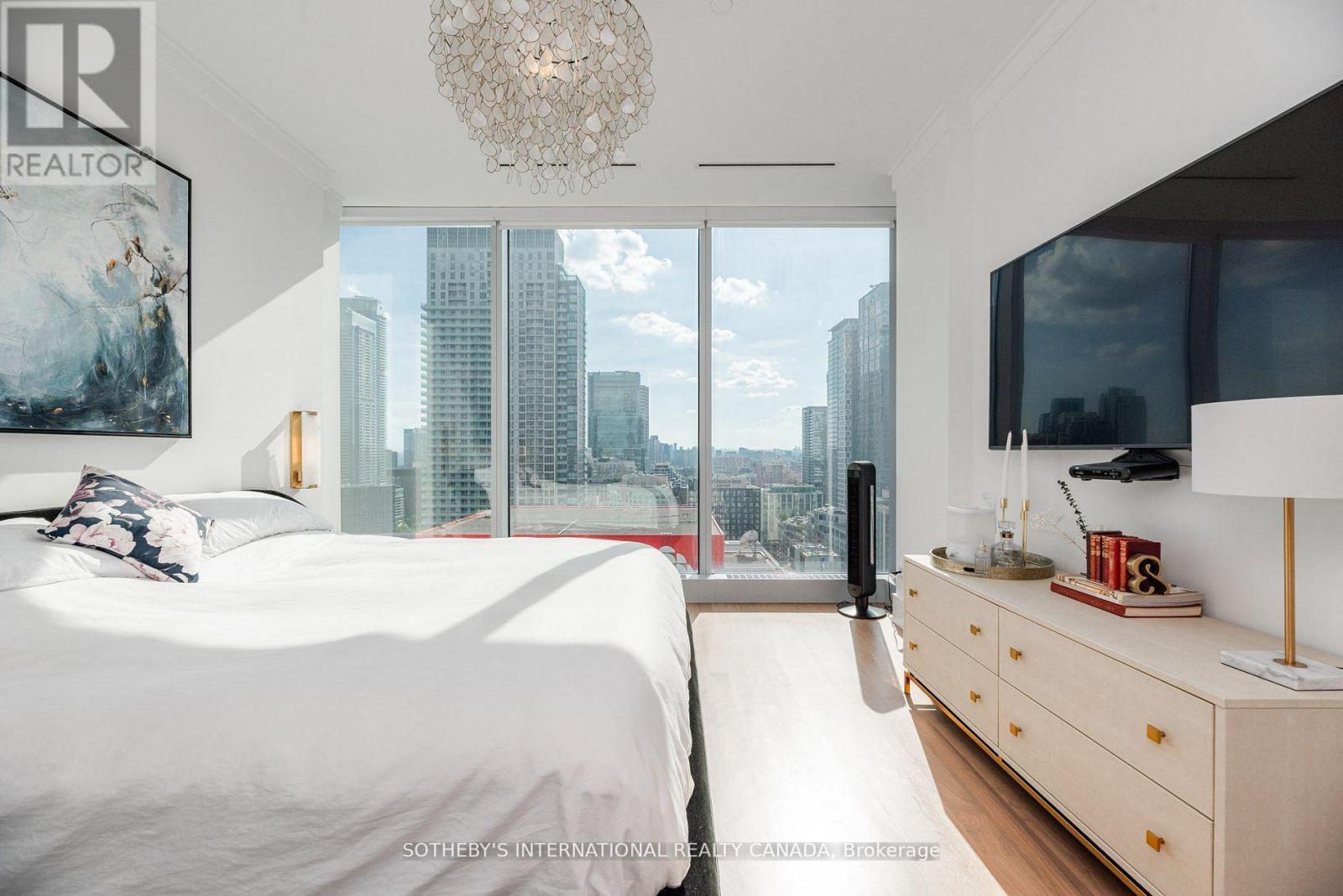 2301 - 183 Wellington Street W, Toronto, Ontario  M5V 0A1 - Photo 21 - C12768960