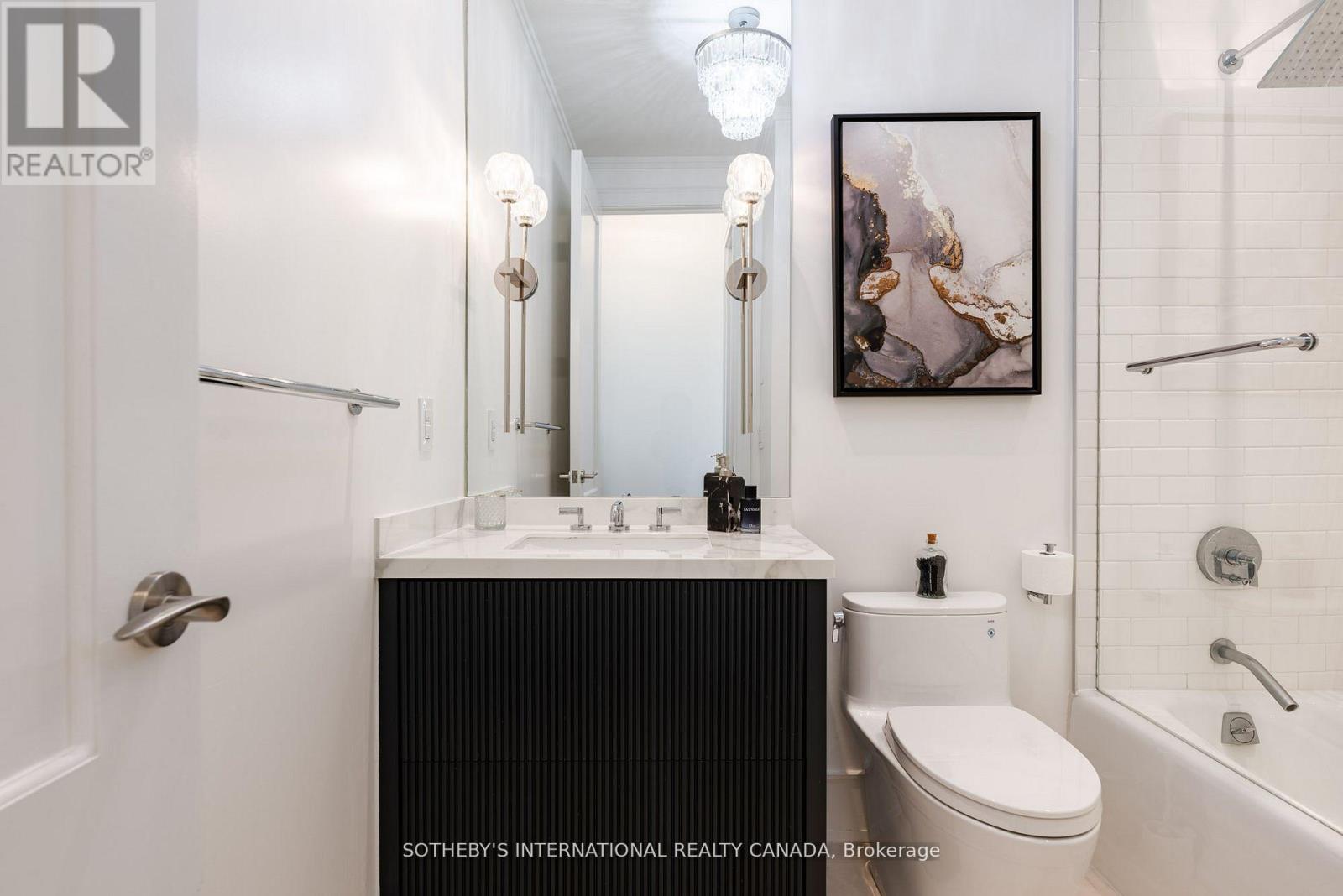 2301 - 183 Wellington Street W, Toronto, Ontario  M5V 0A1 - Photo 28 - C12768960