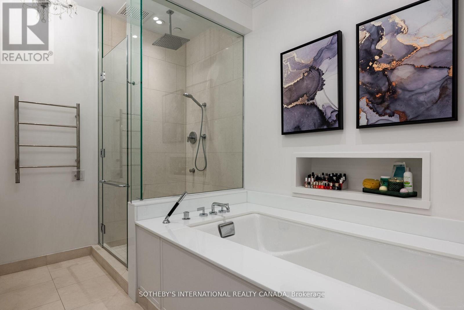 2301 - 183 Wellington Street W, Toronto, Ontario  M5V 0A1 - Photo 31 - C12768960